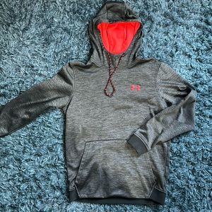 SM Under Armour hoodie with front pocket
